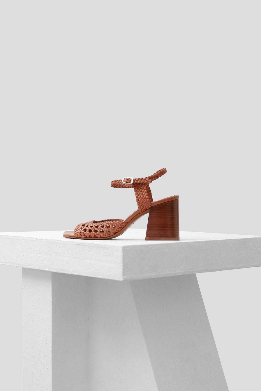 Woven|Iconic|Sandals Souliers Martinez | Capri